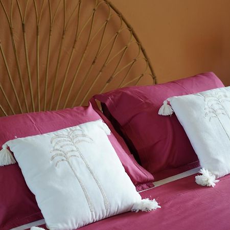 Palsona Maison Remissis Sainte-Luce Luaran gambar